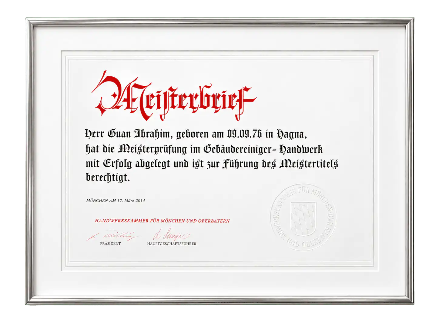 Gerahmter-Meisterbrief-im-Silberrahmen Meisterbrief im Gebäudereiniger-Handwerk – SOL CLEANING Meisterbetrieb